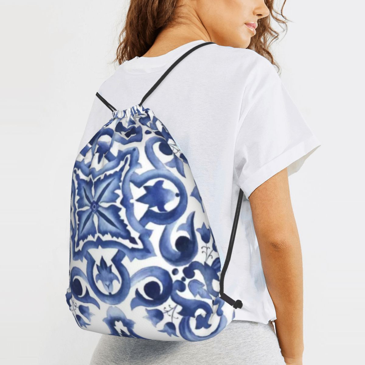 Синие рюкзаки с цветочным узор – обзор и цена Tile Bag Drawstring