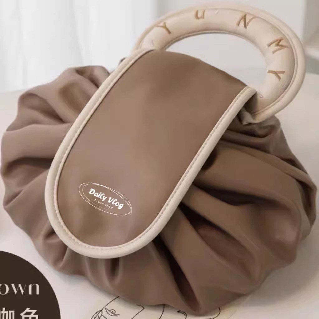 Ленивая косметичка женская, но – обзор и цена Tile Bag Drawstring