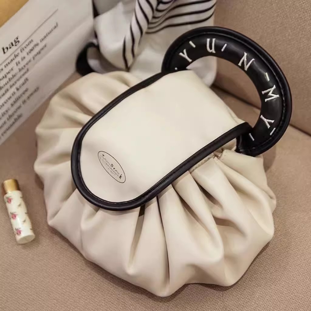 Ленивая косметичка женская, но – обзор и цена Tile Bag Drawstring